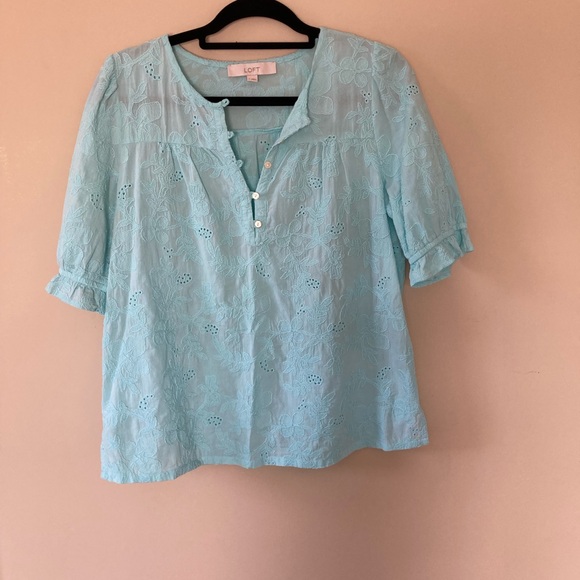 Loft  top - Picture 2 of 2